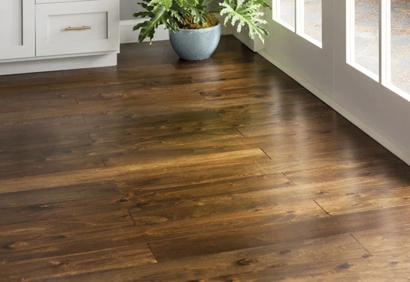 Why is vinyl flooring a good choice